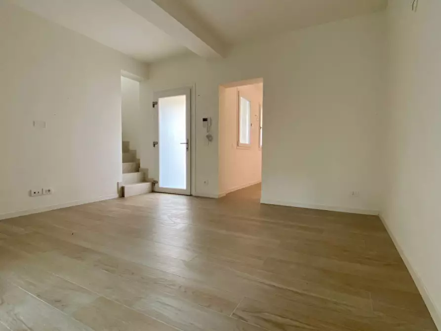 Immagine 10 di Appartamento in vendita  in Via Nino Bixio, 49 a Vicenza