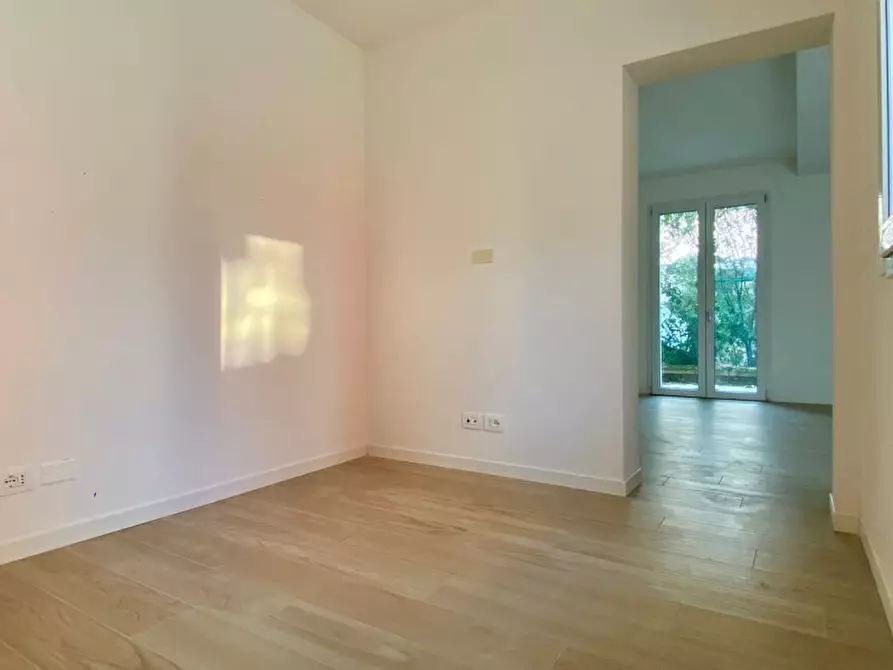 Immagine 12 di Appartamento in vendita  in Via Nino Bixio, 49 a Vicenza