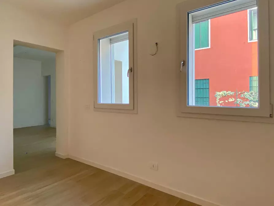 Immagine 13 di Appartamento in vendita  in Via Nino Bixio, 49 a Vicenza