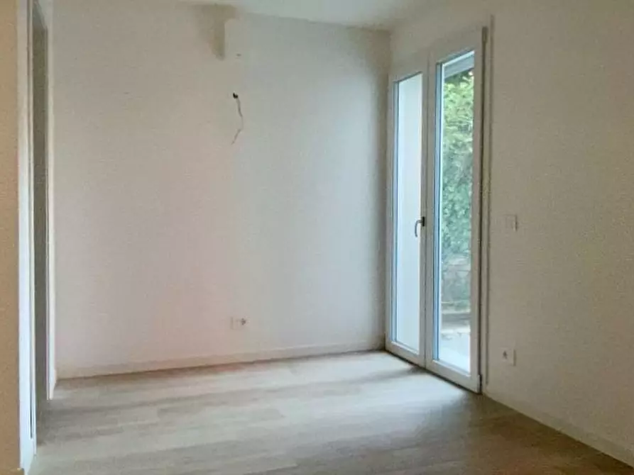 Immagine 14 di Appartamento in vendita  in Via Nino Bixio, 49 a Vicenza