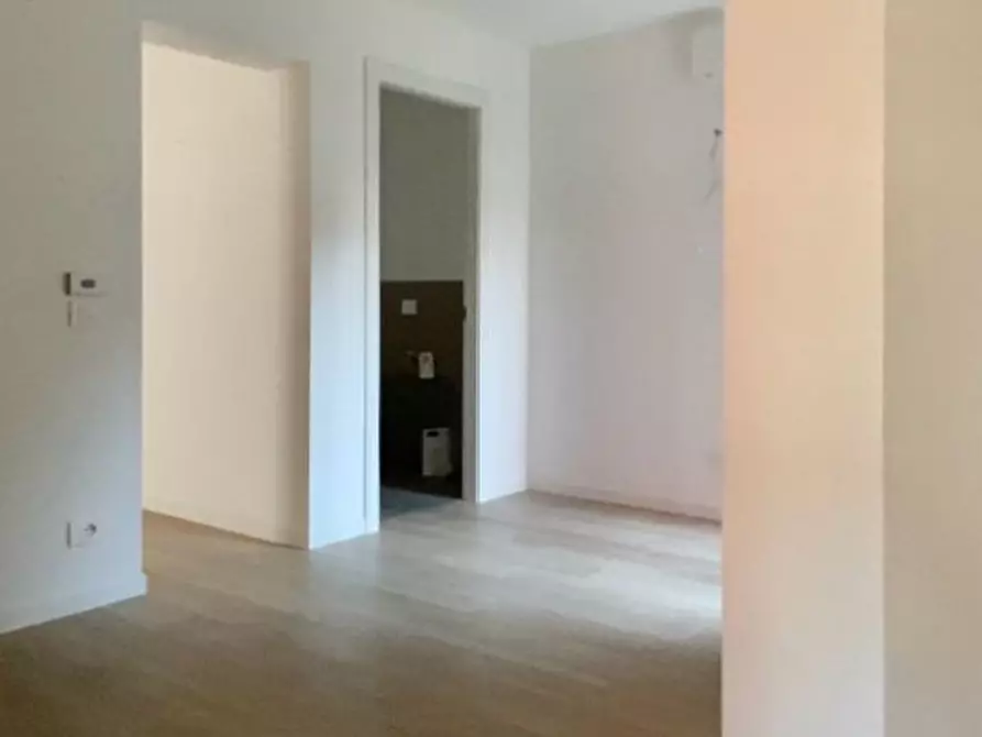 Immagine 15 di Appartamento in vendita  in Via Nino Bixio, 49 a Vicenza