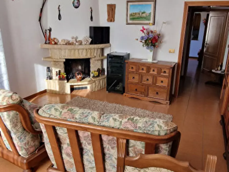 Immagine 5 di Villetta a schiera in vendita  a Trequanda