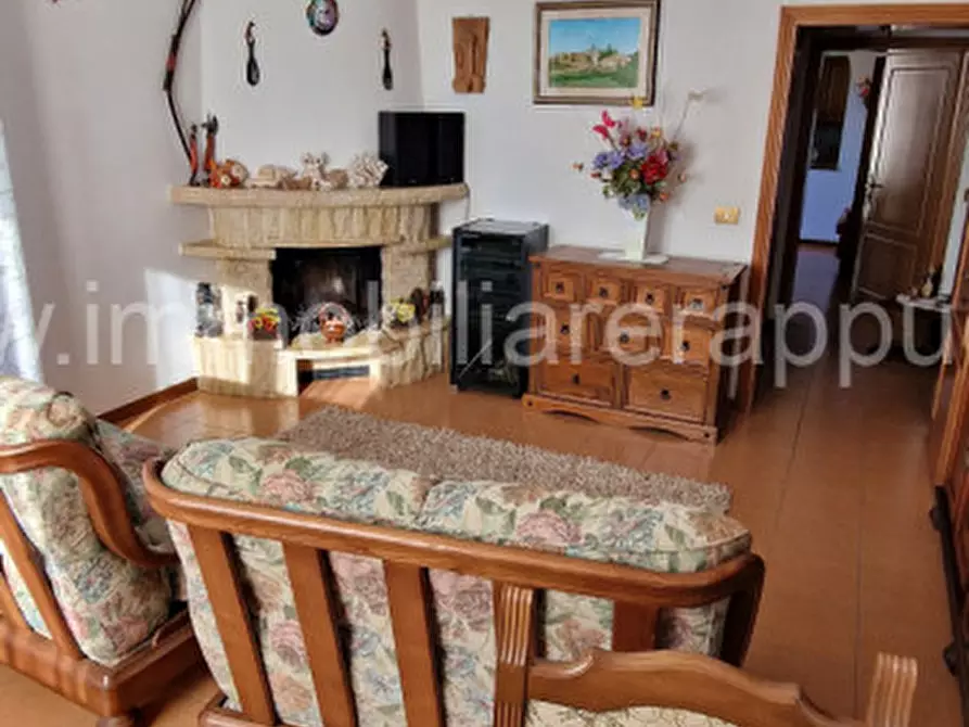 Immagine 10 di Villetta a schiera in vendita  a Trequanda