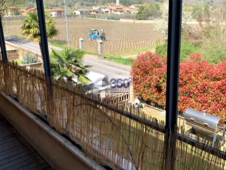 Immagine 27 di Appartamento in vendita  in Via della Sorgente a Corte Franca