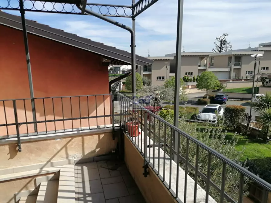 Immagine 30 di Appartamento in vendita  in Via della Sorgente a Corte Franca