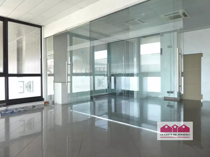 Immagine 6 di Ufficio in vendita  in Via Vecchia Ferriera a Vicenza