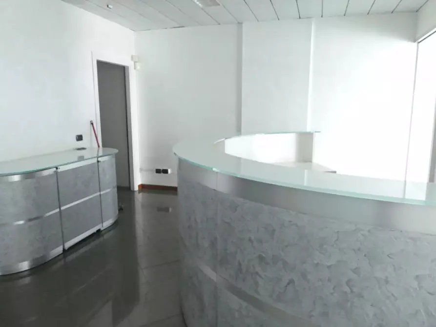 Immagine 11 di Ufficio in vendita  in Via Vecchia Ferriera a Vicenza