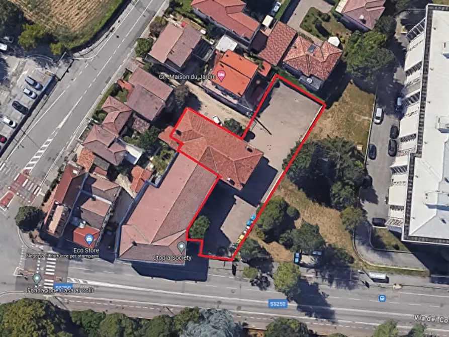 Immagine 9 di Negozio in affitto  in via Dei Colli a Padova