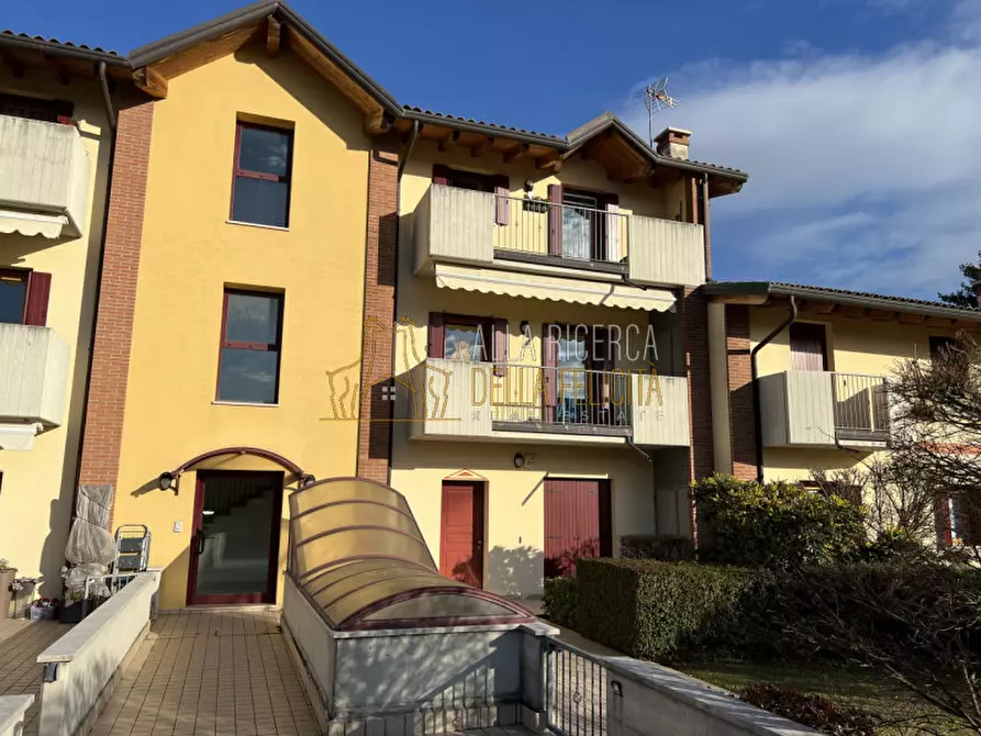 Immagine 1 di Appartamento in vendita  in Via Zuanne Caschini 3 a Santorso