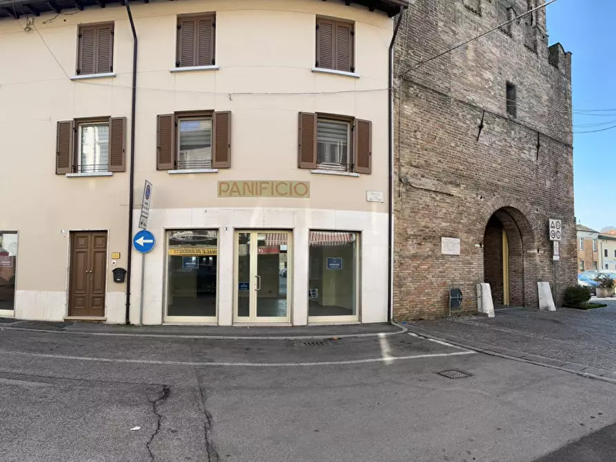 Immagine 14 di Negozio in vendita  in PIAZZA SAN SOLVESTRO, 2 a Calvisano