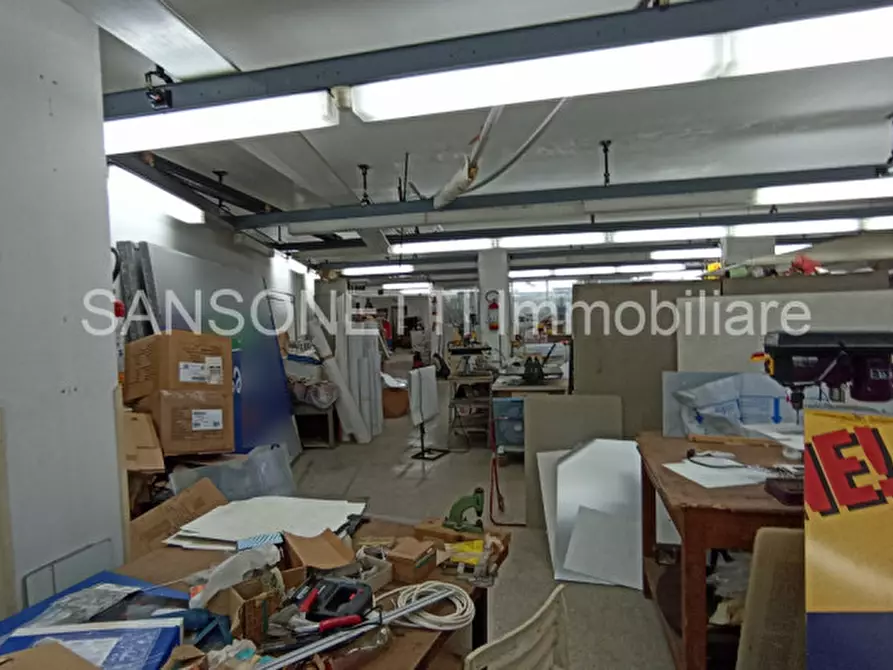 Immagine 7 di Laboratorio in vendita  in MLAIN a Fasano