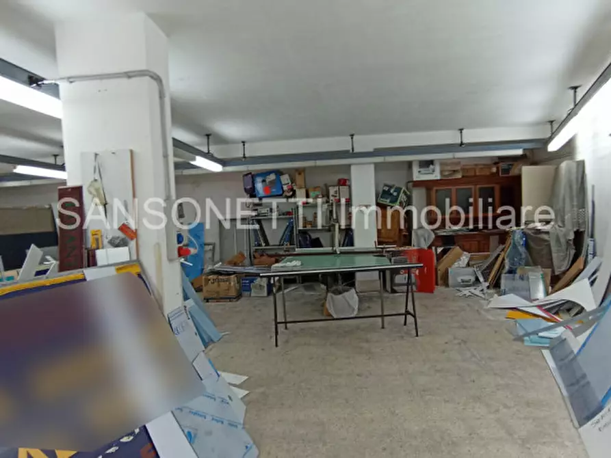 Immagine 8 di Laboratorio in vendita  in MLAIN a Fasano