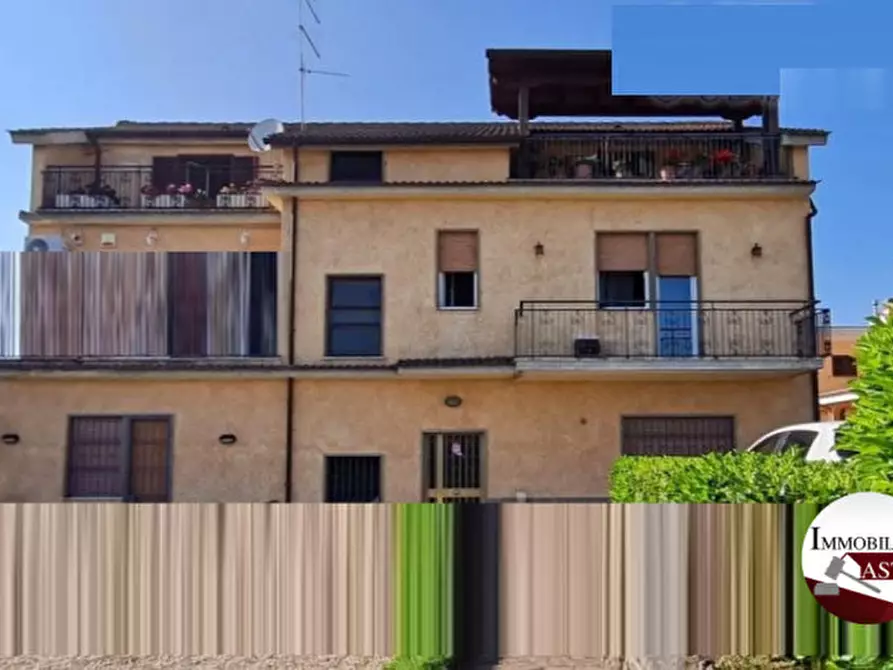Immagine 1 di Appartamento in vendita  in Via dei Tulipani a Albano Laziale