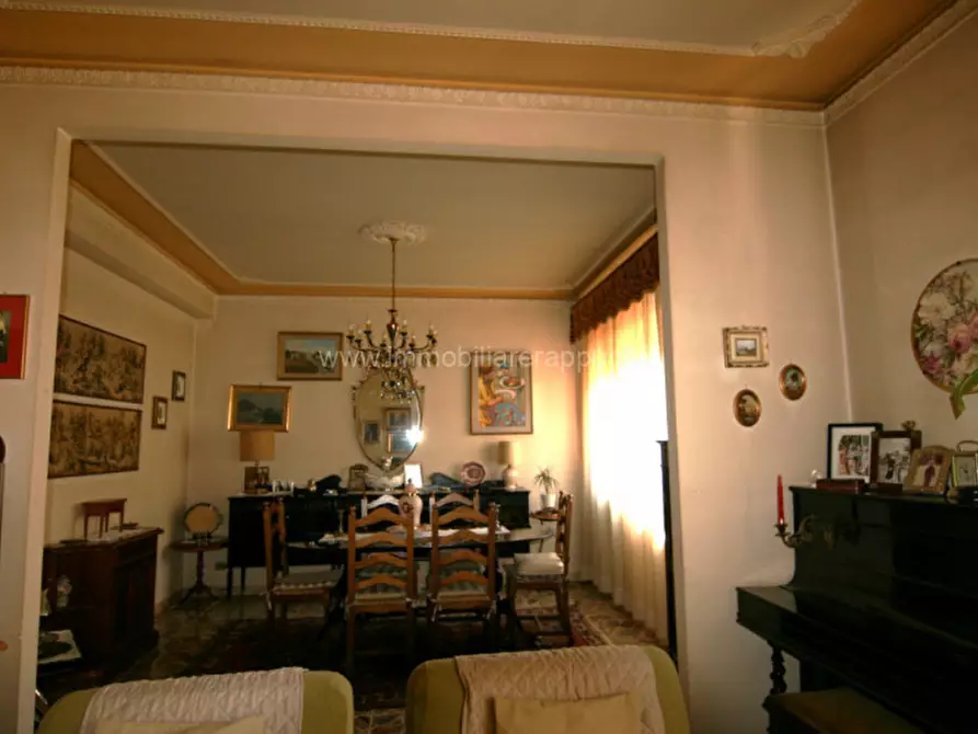 Immagine 2 di Appartamento in vendita  a Sinalunga