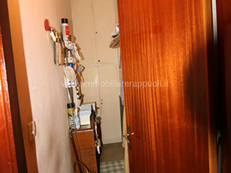 Immagine 19 di Appartamento in vendita  a Sinalunga