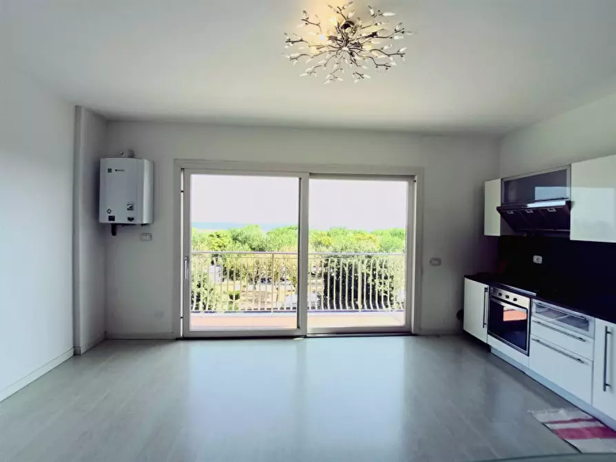 Immagine 2 di Appartamento in vendita  in via calipso a Chioggia