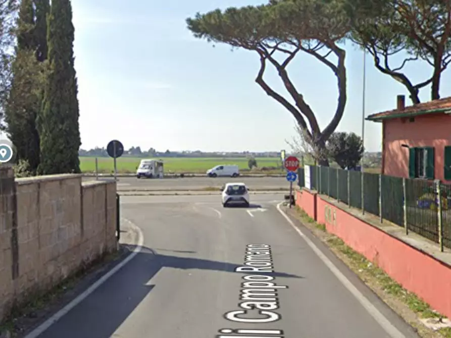 Immagine 7 di Ufficio in affitto  in Via di campo romano a Roma