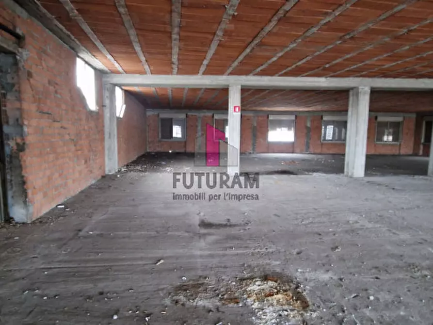 Immagine 3 di Capannone industriale in affitto  in giulio natta a Montecchio Maggiore