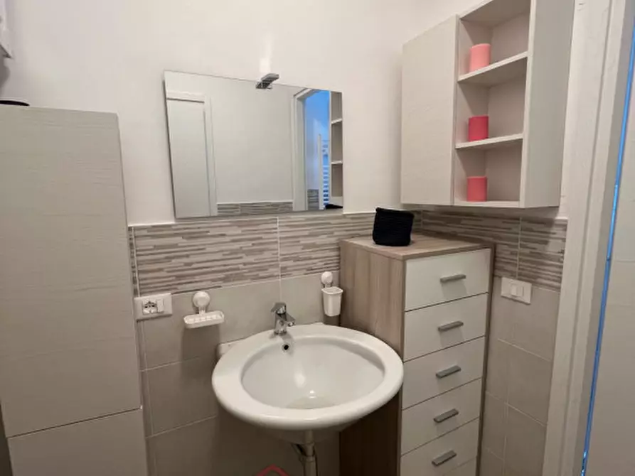 Immagine 4 di Camera in affitto  in Via Fra' Paolo Sarpi 10 a Padova