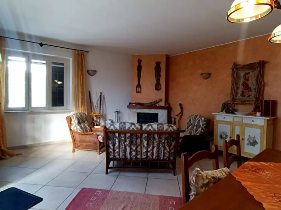 Immagine 3 di Appartamento in vendita  in VIA PESCA a Broccostella