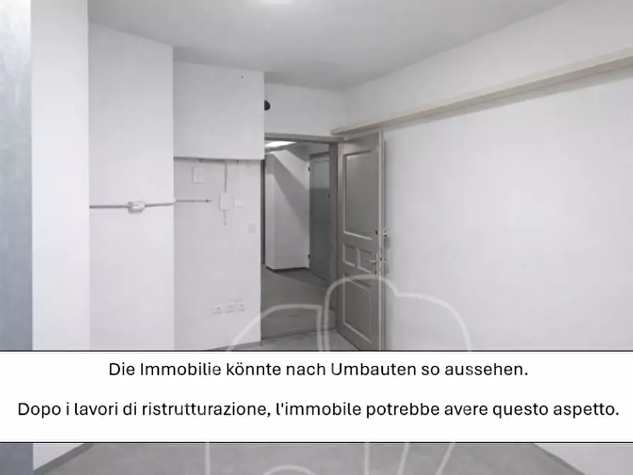 Immagine 9 di Magazzino in vendita  in via bassano del grappa a Bolzano