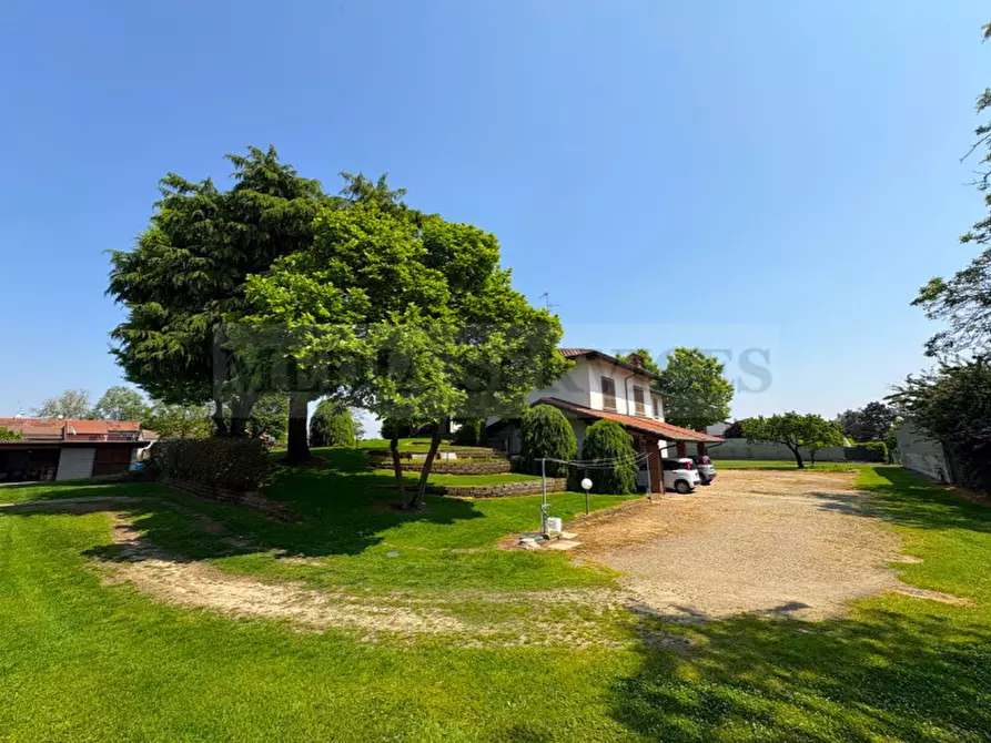 Immagine 10 di Villa in vendita  in via Lancia n° 18 a Garlasco