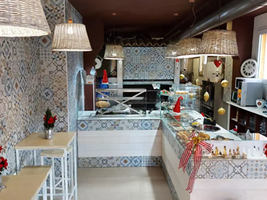 Immagine 6 di Attività commerciale in vendita  in Via Fantini a Bologna