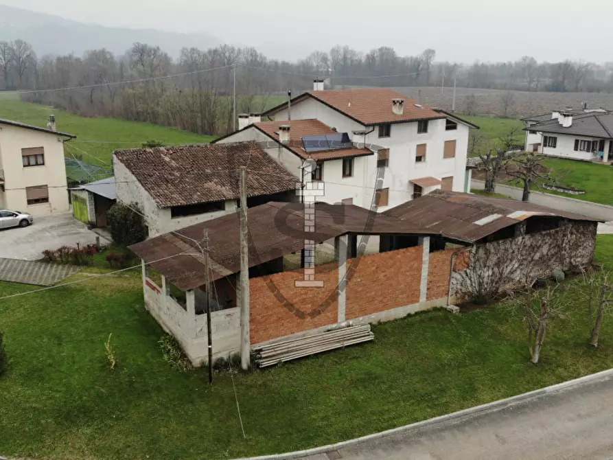 Immagine 1 di Rustico / casale in vendita  in Via Tezze, 23 a Pianezze