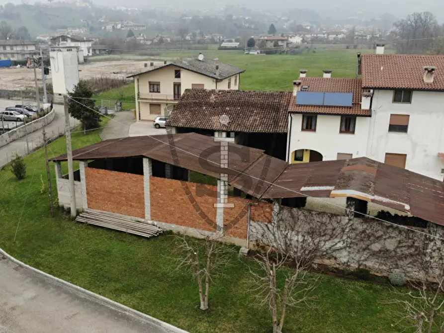 Immagine 4 di Rustico / casale in vendita  in Via Tezze, 23 a Pianezze