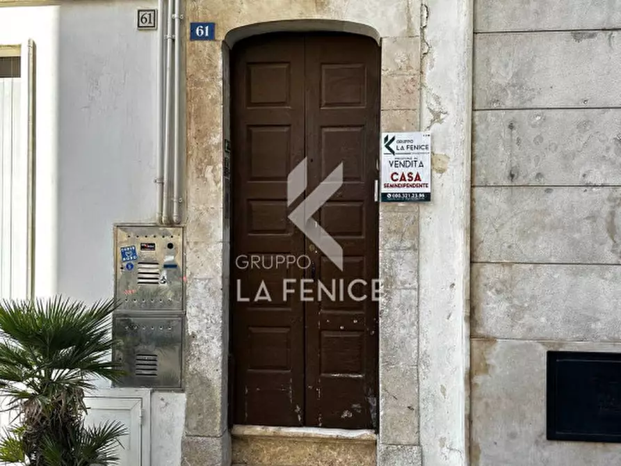 Immagine 1 di Casa indipendente in vendita  in via giuseppe verdi 61 a Martina Franca