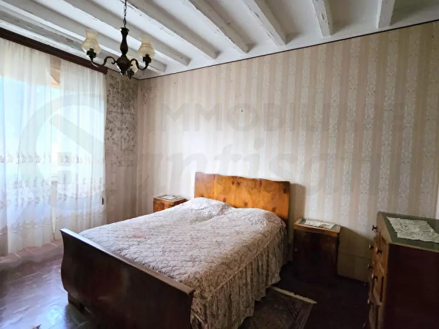 Immagine 6 di Appartamento in vendita  in piazza Giuseppe Mazzini a Pratovecchio Stia