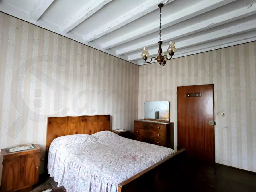 Immagine 8 di Appartamento in vendita  in piazza Giuseppe Mazzini a Pratovecchio Stia