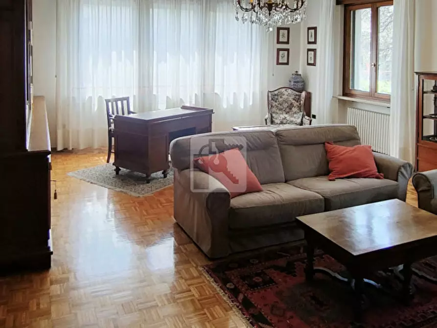 Immagine 27 di Villa in vendita  a Mori