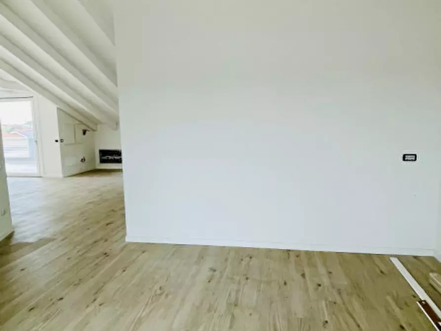 Immagine 5 di Appartamento in vendita  a Rubano