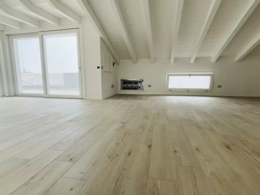 Immagine 18 di Appartamento in vendita  a Rubano