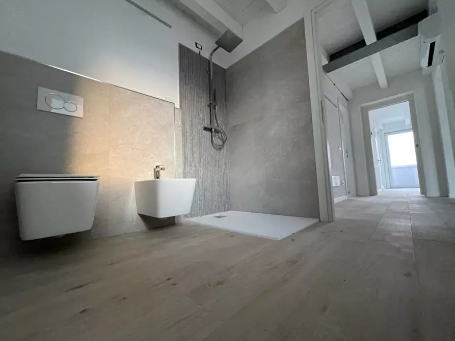 Immagine 35 di Appartamento in vendita  a Rubano