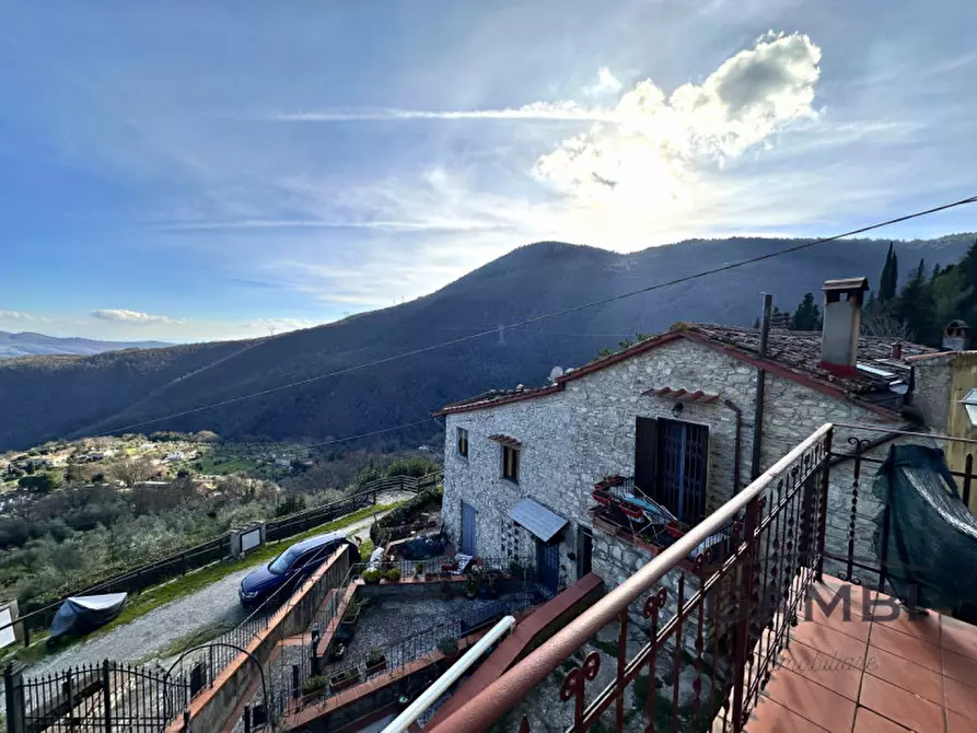 Immagine 36 di Casa indipendente in vendita  a Calenzano