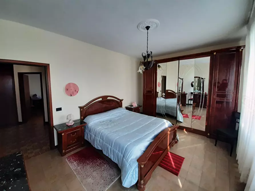 Immagine 13 di Appartamento in vendita  in Via dante Alighieri a Mira