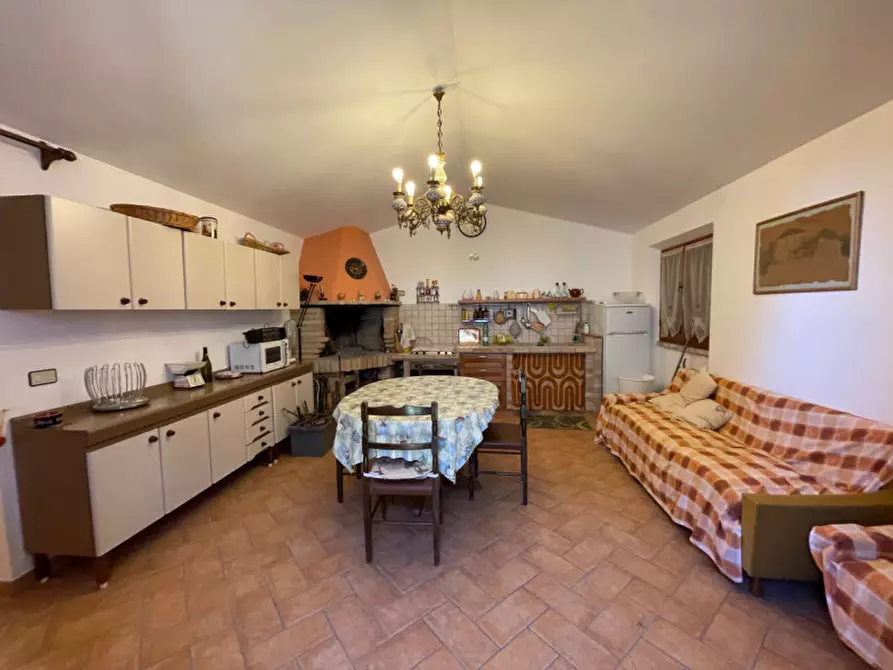 Immagine 28 di Rustico / casale in vendita  a Corinaldo