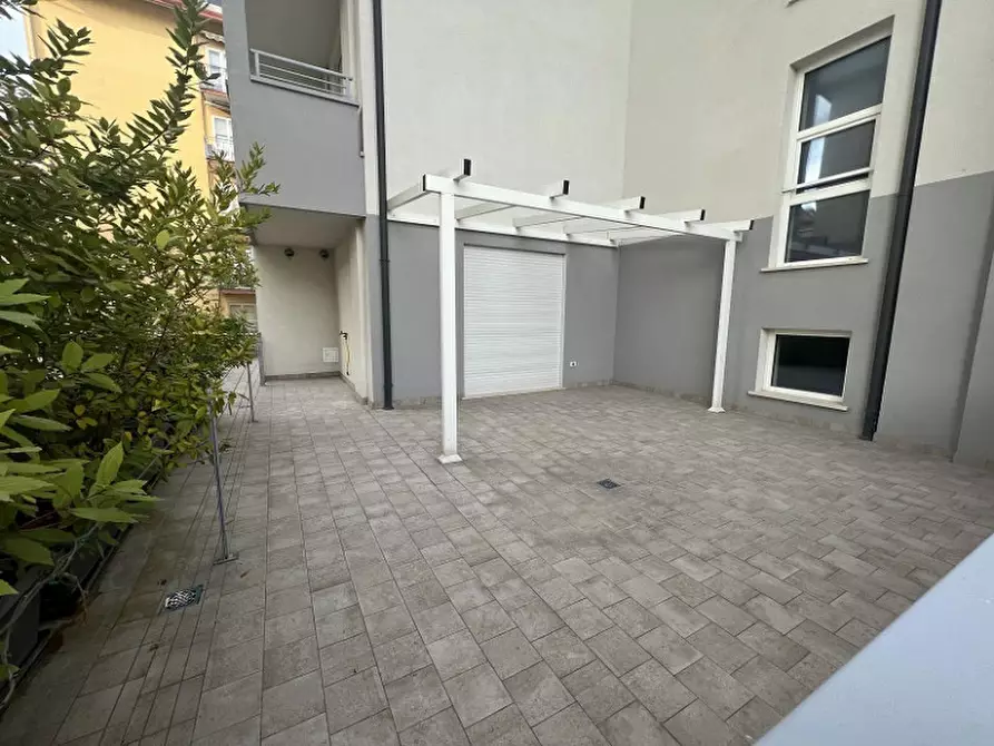 Immagine 3 di Appartamento in vendita  in Via Amendola a Chioggia