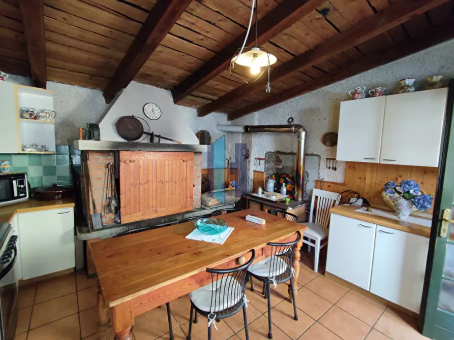 Immagine 11 di Rustico / casale in vendita  in Via San Michele a Botticino