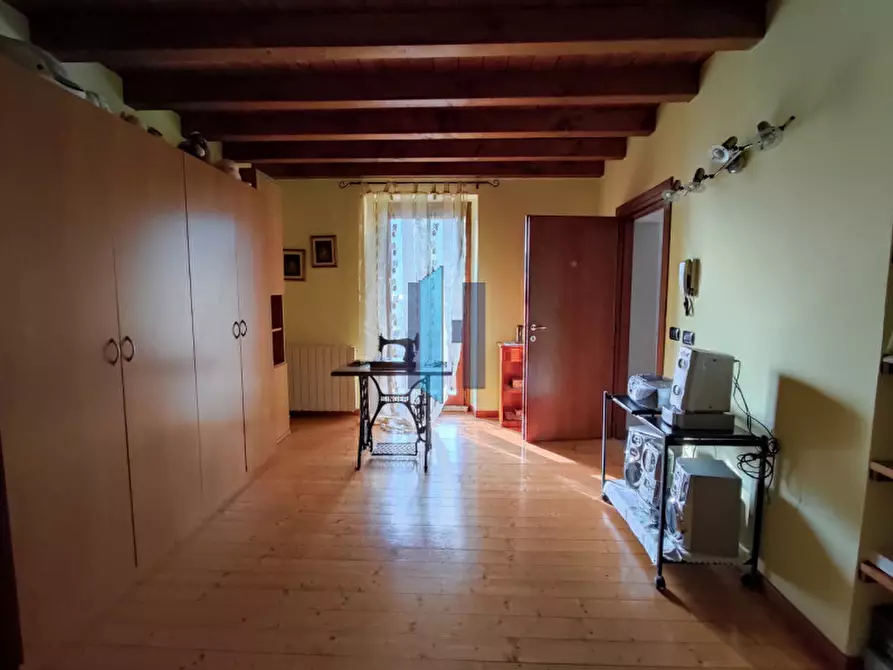 Immagine 27 di Rustico / casale in vendita  in Via San Michele a Botticino