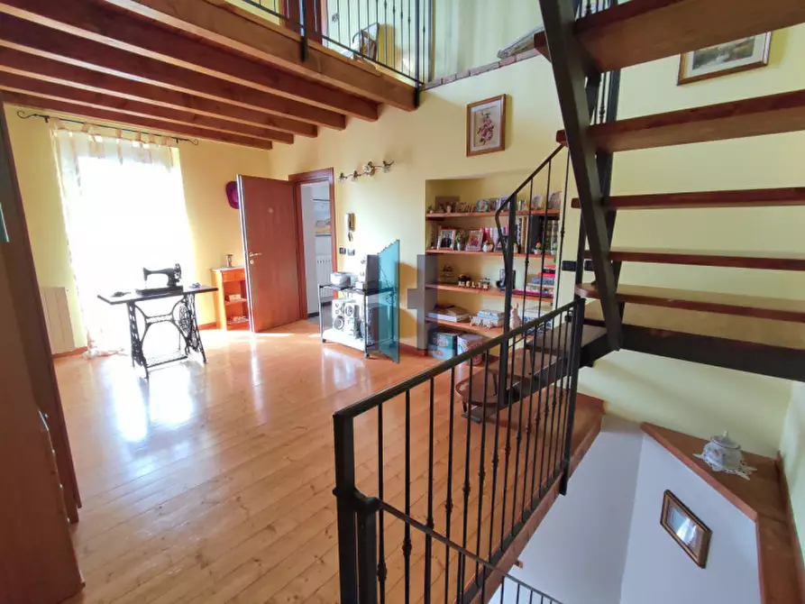 Immagine 29 di Rustico / casale in vendita  in Via San Michele a Botticino