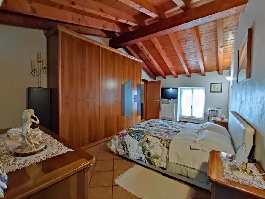 Immagine 47 di Rustico / casale in vendita  in Via San Michele a Botticino