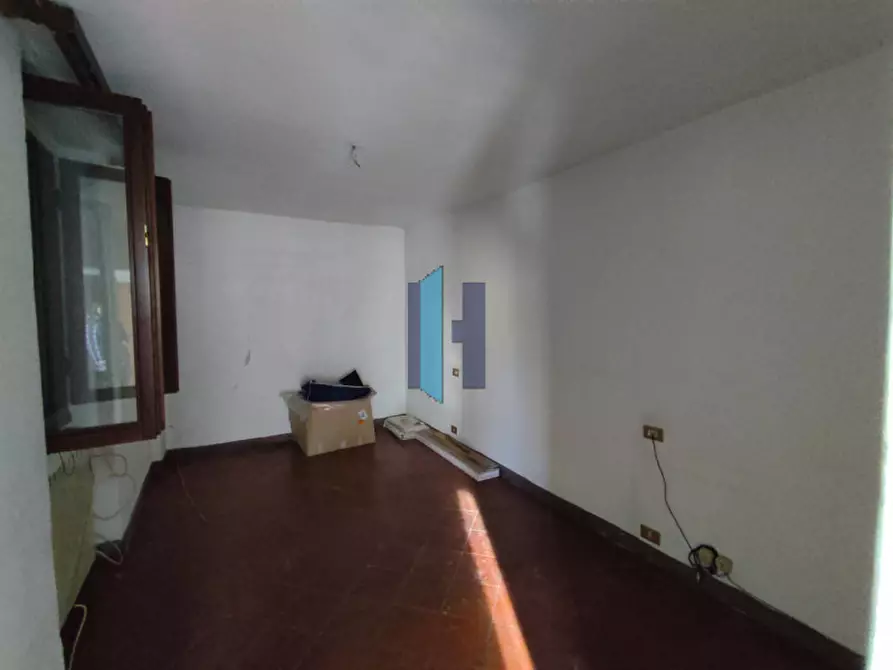 Immagine 57 di Rustico / casale in vendita  in Via San Michele a Botticino