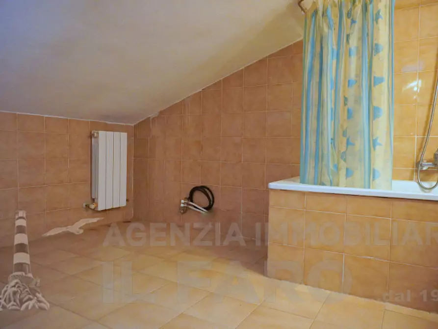 Immagine 22 di Appartamento in vendita  in Via Terralugiana a La Maddalena