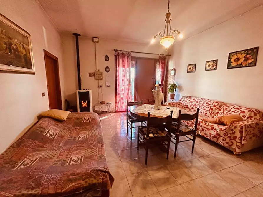 Immagine 2 di Casa indipendente in vendita  a Castelfranco Veneto