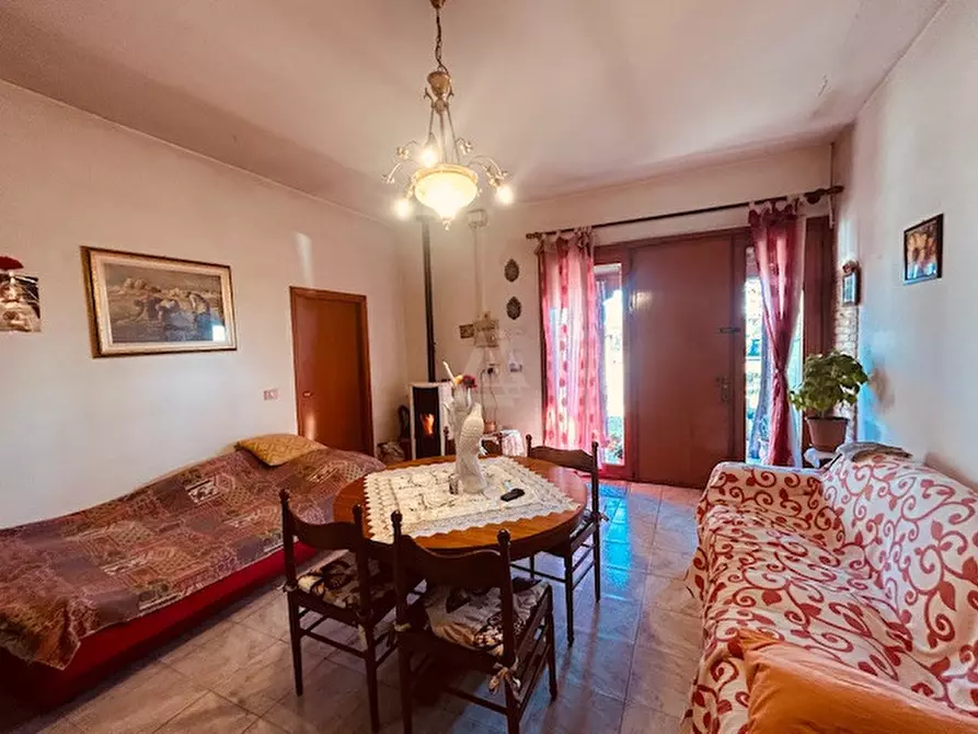 Immagine 3 di Casa indipendente in vendita  a Castelfranco Veneto