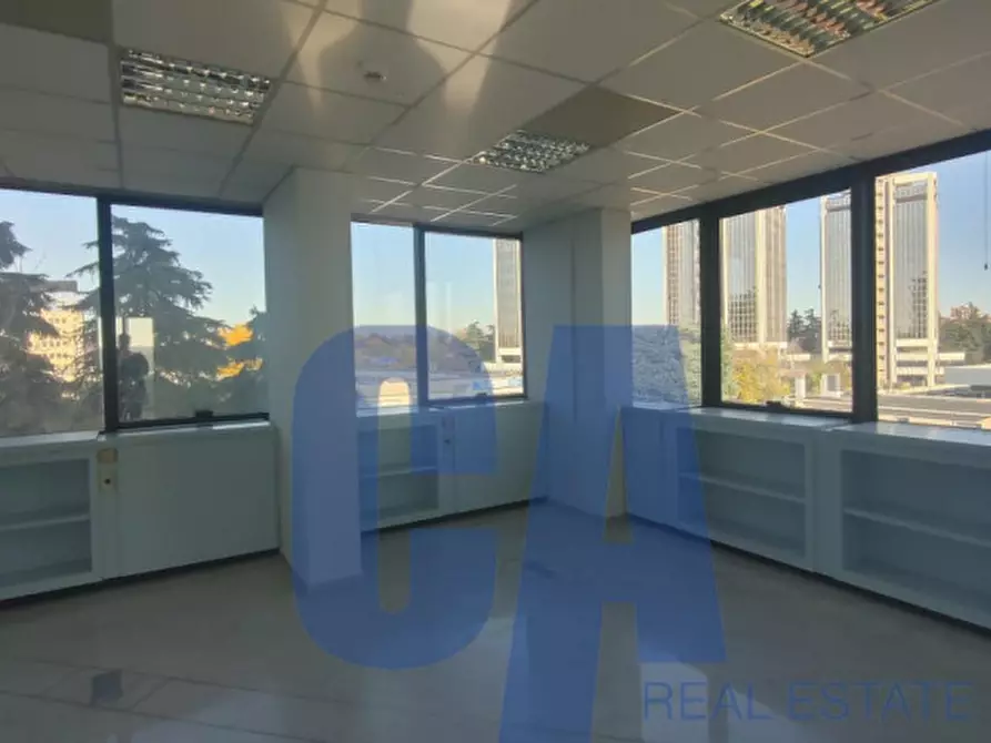 Immagine 11 di Ufficio in affitto  in VIA GIOVANNI GENTILE a Milano