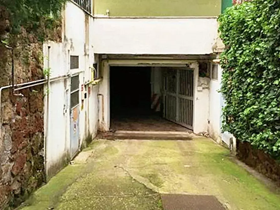 Immagine 9 di Posto auto in vendita  in Via di Casalotti, N. 53 a Roma